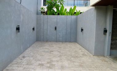 Brand new modern villa 3 bedrooms 200m2 in munggu near Tumbak bayuh Canggu