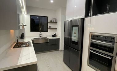 Casa Campestre en arriendo ubicado en combia