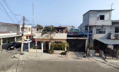 SE VENDE CASA EN GUASMO SUR, COOPERATIVA MIAMI BEACH, SUR DE GUAYAQUIL