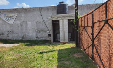 Terreno 650 m2, Plano, con barda perimetral y portón. a 300 m del centro de Tepotzotlán