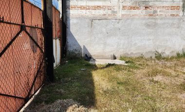 Terreno 650 m2, Plano, con barda perimetral y portón. a 300 m del centro de Tepotzotlán