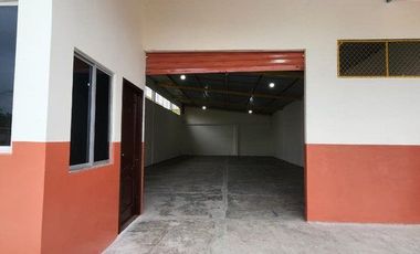 SE ALQUILAN AMPLIAS BODEGAS Y OFIBODEGAS