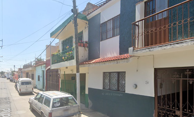 Casa en Remate Bancario en C.Matamoros, zapotitic, Jal. (65% debajo de su valor comercial, solo recursos propios)