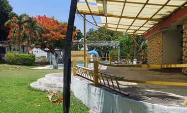 Casa en venta en Zacatepec Morelos con Jardín de eventos