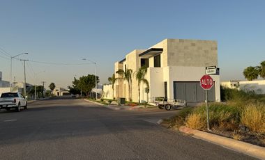 TERRENO EN VENTA CALLE COLIMA ENTRE CALLE LAGO MAGDA Y CALLE LAGO MANAGUA COL ZONA NORTE RESIDENCIAL CIUDAD OBREGON SONORA