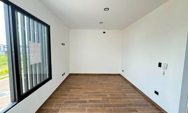 Casa en venta en Aguascalientes, Res. Santa Barbara