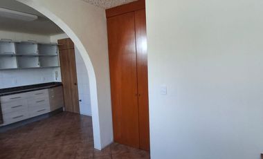 Bonita casa en Venta, Jardines de la Florida, en Naucalpan. Fraccionamiento cerrado.
