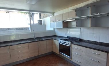 Bonita casa en Venta, Jardines de la Florida, en Naucalpan. Fraccionamiento cerrado.