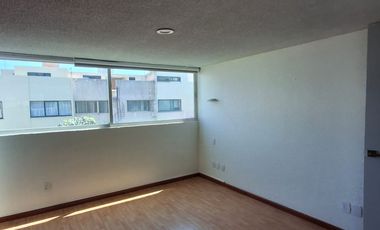 Bonita casa en Venta, Jardines de la Florida, en Naucalpan. Fraccionamiento cerrado.