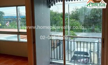 หมู่บ้านเปี่ยมสุข11 (หลังมุม) อำเภอเมือง อ่างทอง ตรงข้ามจวนผู้ว่าราชการจังหวัดอ่างทอง