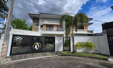 MODERN 5 BEDROOMS HOUSE AND LOT FOR RENT  IN AMSIC ANGELES CITY PAMPANGA