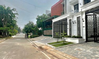 Rumah baru akses jalan lebar di komplek pondok kelapa jakarta timur