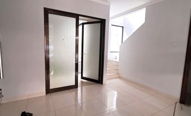 🔥 TURUN HARGA! Rumah 2KT di Viola Residence, Graha Raya Dari Rp1,125M → Rp987Jt 🔥   Strategis, Siap Huni, Dekat Transmart & Sport Club!