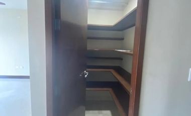 Departamento en Renta en Dinastia, Condominios Retama
