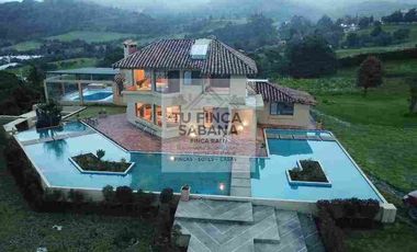 VENDO Y/O PERMUTO CASA LOTE EN GUASCA