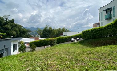 LOTE EN CONDIMINIO EN VENTA