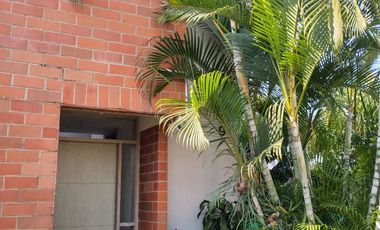 VENDO CASA EN LA MORADA CALI VALLE DEL CAUCA