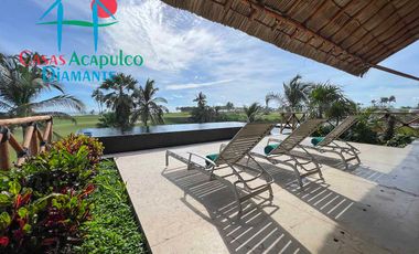 Hermosa casa en renta vacacional para 10 personas. Con alberca privada, vista al campo de golf y al mar
