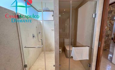 Hermosa casa en renta vacacional para 10 personas. Con alberca privada, vista al campo de golf y al mar
