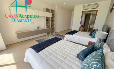Hermosa casa en renta vacacional para 10 personas. Con alberca privada, vista al campo de golf y al mar