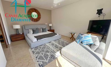 Hermosa casa en renta vacacional para 10 personas. Con alberca privada, vista al campo de golf y al mar