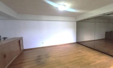 CASA EN RENTA 3 RECAMARAS, JUNTO A PLAZA GALERIAS Y AV. VALLARTA.