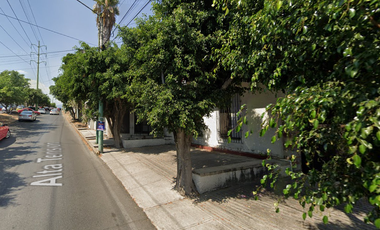 GRAN OPORTUNIDAD!! BONITA CASA .