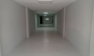 46595 Local en Arriendo Av. Oriental