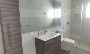 Casa Estilo contemporáneo En Burgos de Cuernavaca, Temixco Morelos.