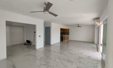 Casa Estilo contemporáneo En Burgos de Cuernavaca, Temixco Morelos.