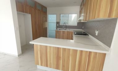 Casa Estilo contemporáneo En Burgos de Cuernavaca, Temixco Morelos.