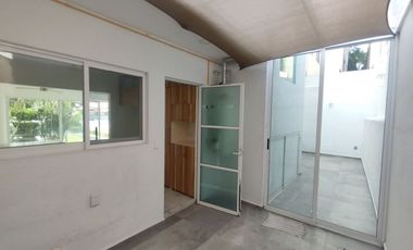 Casa Estilo contemporáneo En Burgos de Cuernavaca, Temixco Morelos.