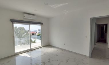 Casa Estilo contemporáneo En Burgos de Cuernavaca, Temixco Morelos.