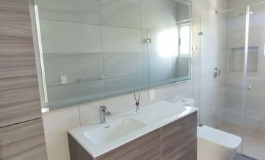 Casa Estilo contemporáneo En Burgos de Cuernavaca, Temixco Morelos.