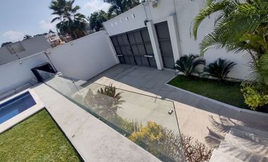 Casa Estilo contemporáneo En Burgos de Cuernavaca, Temixco Morelos.