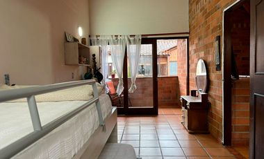 46607 Casa en Venta El Retiro