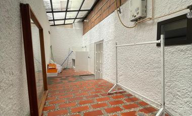 ¡Gran Oportunidad de Casa Finca en Sabaneta, Sector Las Brisas!