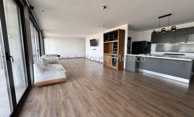 Altos de Juriquilla. RENTA - Departamento, cuarto de servicio y 3 recamaras