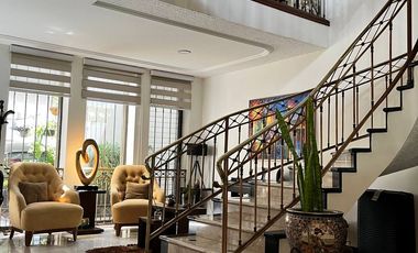 CASA EN VENTA EN JARDINES DEL BOSQUE