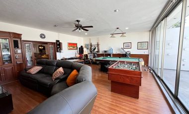 CASA EN VENTA EN JARDINES DEL BOSQUE