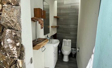 CASA EN VENTA EN JARDINES DEL BOSQUE