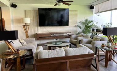CASA EN VENTA EN JARDINES DEL BOSQUE