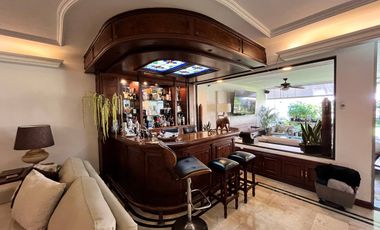 CASA EN VENTA EN JARDINES DEL BOSQUE