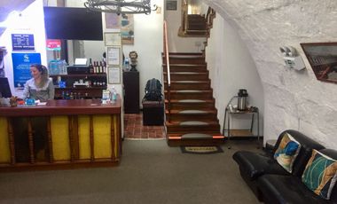 HOSTAL EN VENTA - PLAZA DE ARMAS DE AREQUIPA