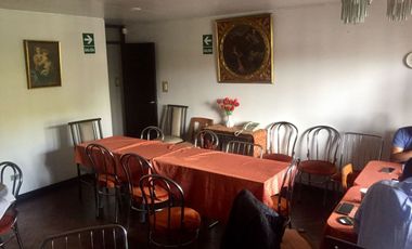 HOSTAL EN VENTA - PLAZA DE ARMAS DE AREQUIPA