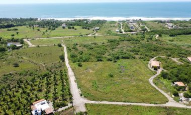 LOTES EN PLAYA LA SALADITA (CON FACILIDADES DE PAGO)