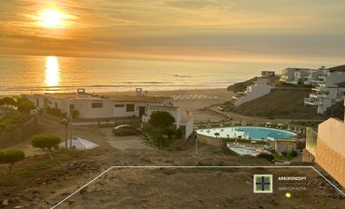 Terreno Premium en Segunda Fila con 3 Frentes y Vista al Mar – Playa Honda - 233 m²