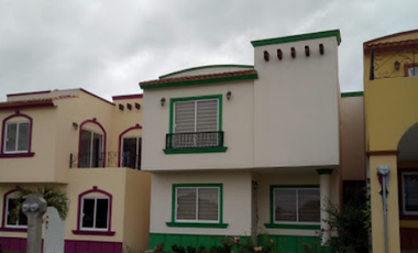 Casa en Remante Bancario.  **Fantástica oportunidad que no puede dejar pasar**