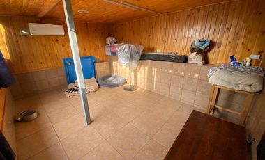 Amplia Casa en Terreno de 735 m², Lomas de lo Aguirre, Pudahuel.