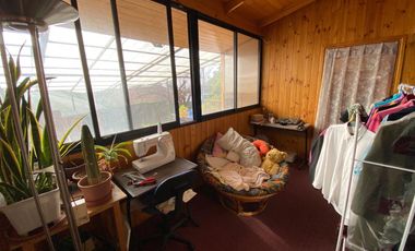 Amplia Casa en Terreno de 735 m², Lomas de lo Aguirre, Pudahuel.